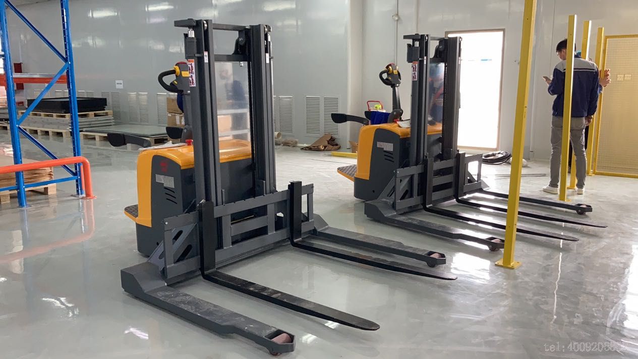 西林叉車-搬運車支腿加寬加長非標(biāo)定制